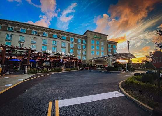Holiday Inn MANAHAWKIN/LONG BEACH ISLAND by IHG 1