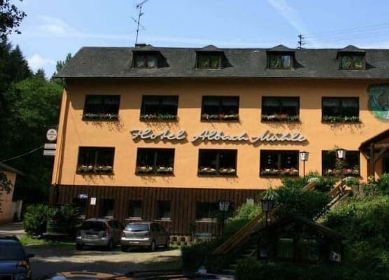 Waldhotel Albachmühle 1