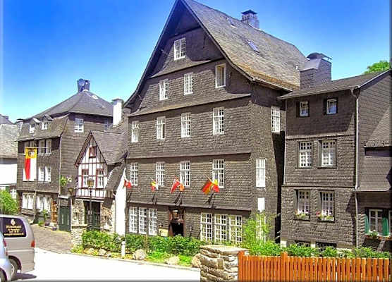 Hotel Graf Rolshausen 1