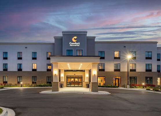 Comfort Inn & Suites Clarkston Pine Knob Area 1