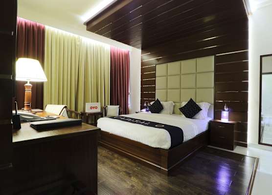 Queen Palace Hotel 1