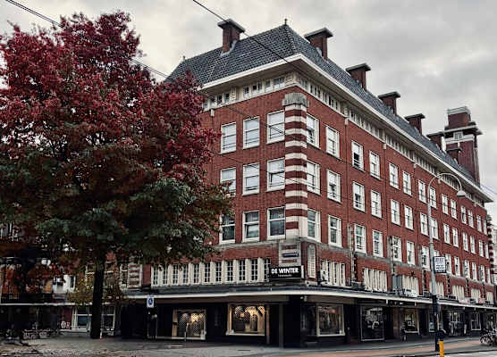 Amigo Budget Hotel 1