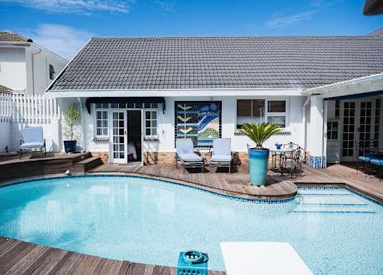 Admiralty Beach House 1
