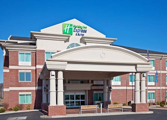 Holiday Inn Express & Suites LOUISVILLE SOUTH-HILLVIEW by IHG 1