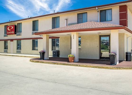 Econo Lodge Lansing - Leavenworth 1