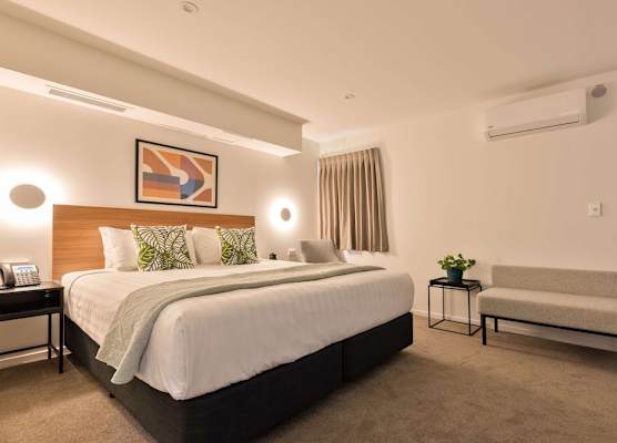 Best Western Newmarket Inn & Suites 1