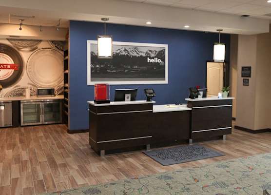 Hampton Inn & Suites Lafayette 1