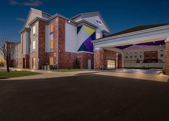 Spark by Hilton Catoosa Tulsa 1