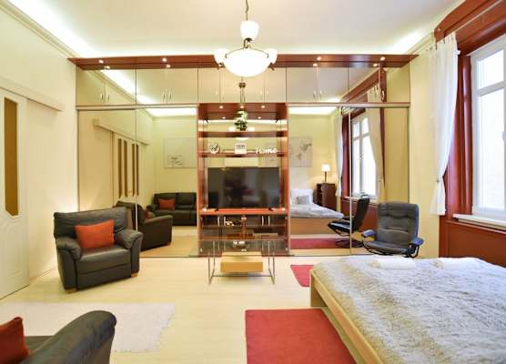 Ultra central apartment at Synagogue 1