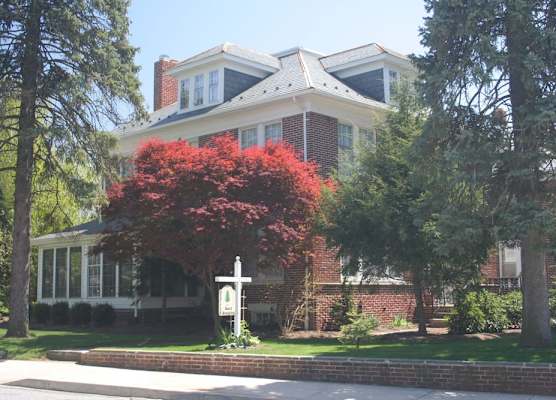 Red Lion Bed & Breakfast 1