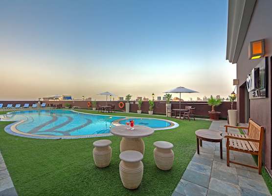 Ascot Hotel 1