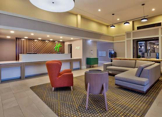 Holiday Inn WESTBURY-LONG ISLAND by IHG 1
