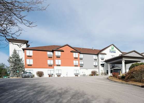 Holiday Inn Express & Suites KNOXVILLE-NORTH-I-75 EXIT 112 by IHG 1