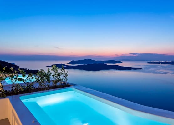 Alti Santorini Luxury Suites 1