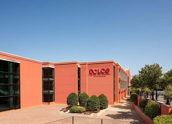 Dolce by Wyndham Barcelona Resort 4 Sup 1
