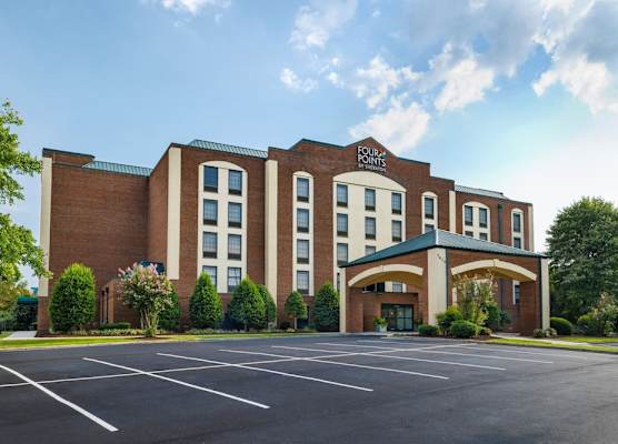 Four Points by Sheraton Greensboro Airport 1