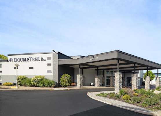 DoubleTree by Hilton Providence Airport Warwick 1