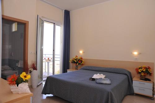Hotel Fantasy 1