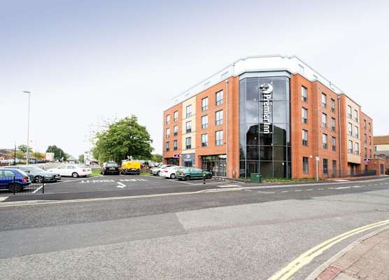 Premier Inn Basingstoke Town Centre 1