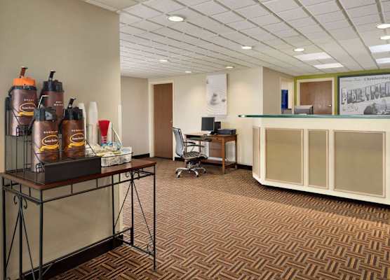 Super 8 by Wyndham Chambersburg I-81 1