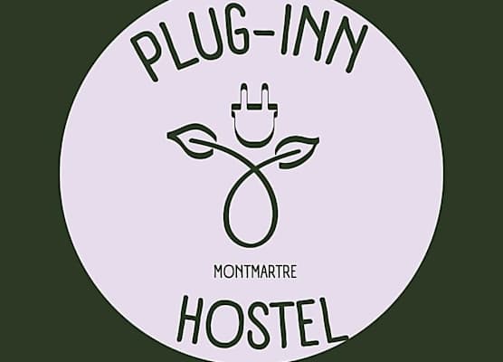 Plug inn Montmartre by Hiphophostels 1