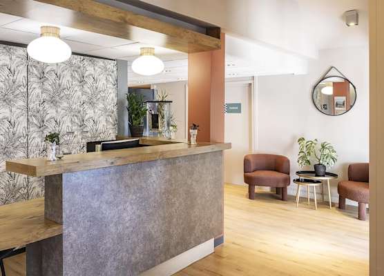 Sure Hotel by Best Western Nimes Est 1