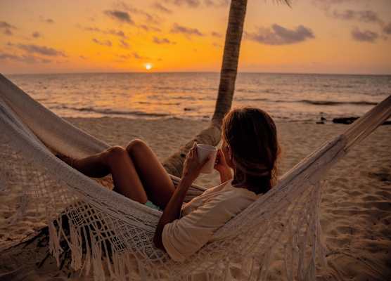 Petit Lafitte Beach Front Hotel & Bungalows 1