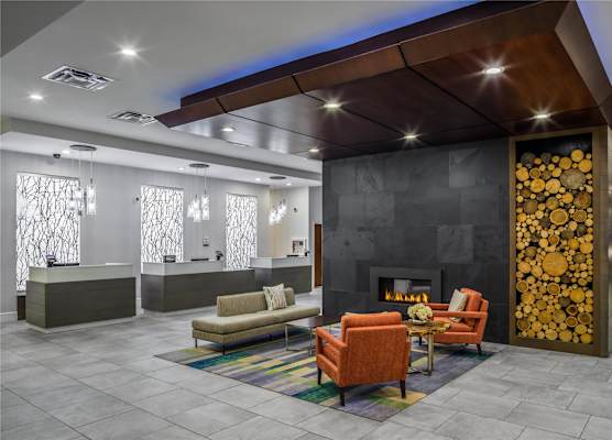 DoubleTree by Hilton Rochester 1