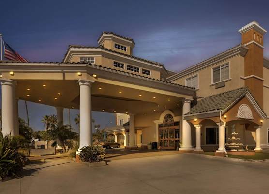 Comfort Suites Oceanside Camp Pendleton Area 1
