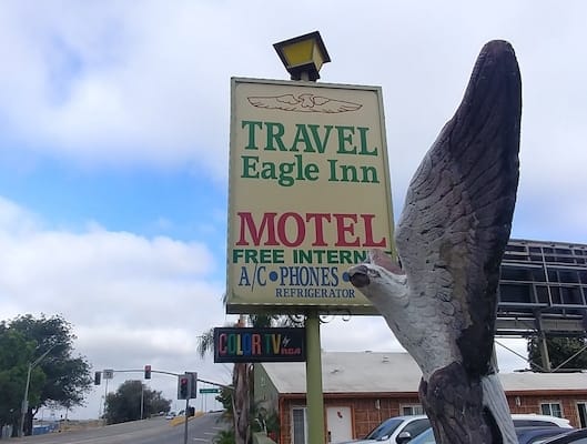 Travel Eagle Inn Motel 1
