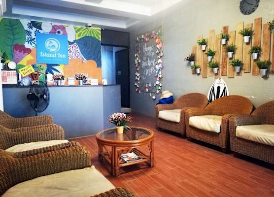 Island Inn 1