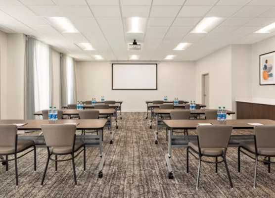 Garner Hotel Houston - Westchase 1