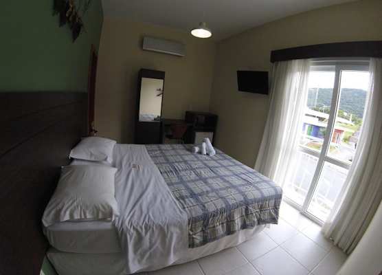 Hotel Hola 1