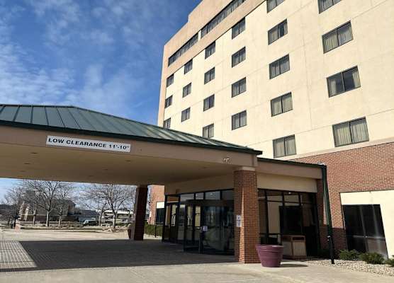 Radisson Hotel Cedar Rapids 1