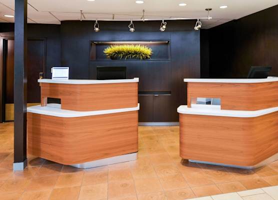 Courtyard by Marriott Beaumont 1