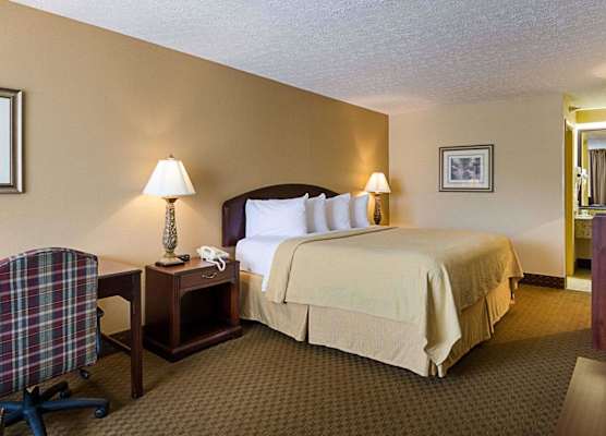 Quality Inn Lewisburg 1