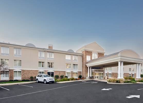 Holiday Inn Express NEPTUNE by IHG 1