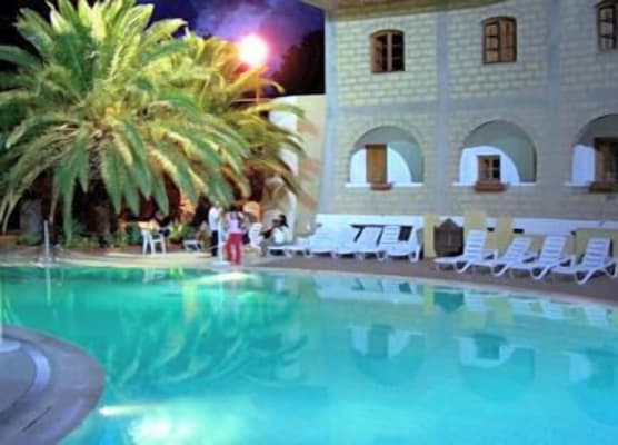 Hotel Akrabello 1