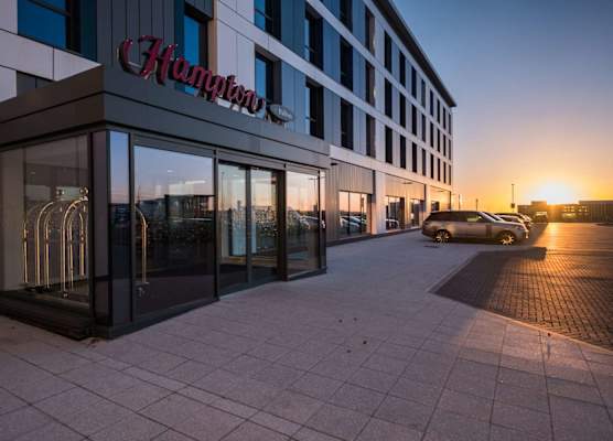 Hampton by Hilton Aberdeen Airport 1
