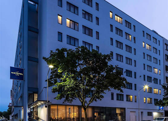 Novotel Suites Wien City Donau 1