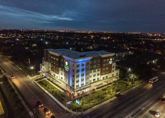 Holiday Inn Express & Suites HOUSTON WESTCHASE - WESTHEIMER by IHG 1