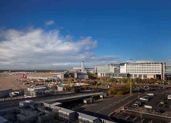 Radisson Blu Manchester Airport 1