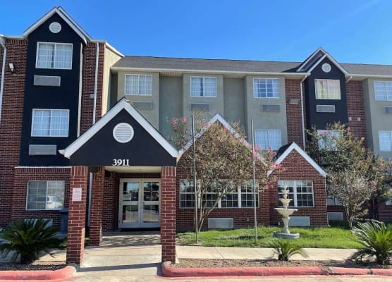 Super 8 by Wyndham San Antonio Downtown NE 1
