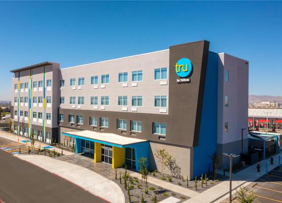 Tru By Hilton El Paso Airport 1