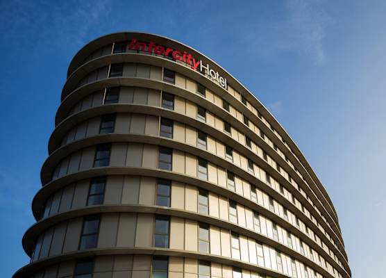 IntercityHotel Amsterdam Schiphol Airport 1