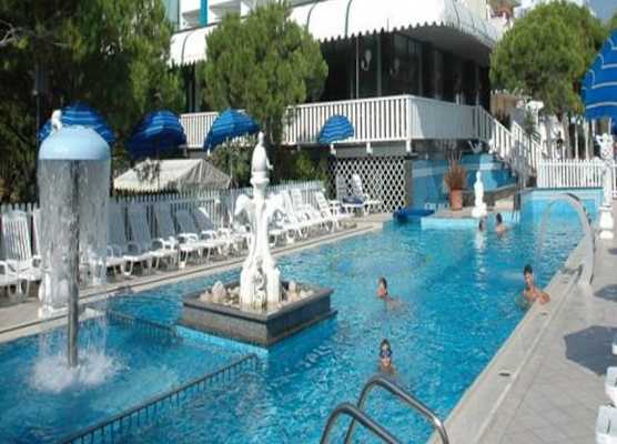 Hotel Carlton 1