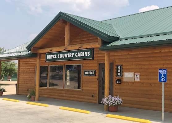 Bryce Country Cabins 1