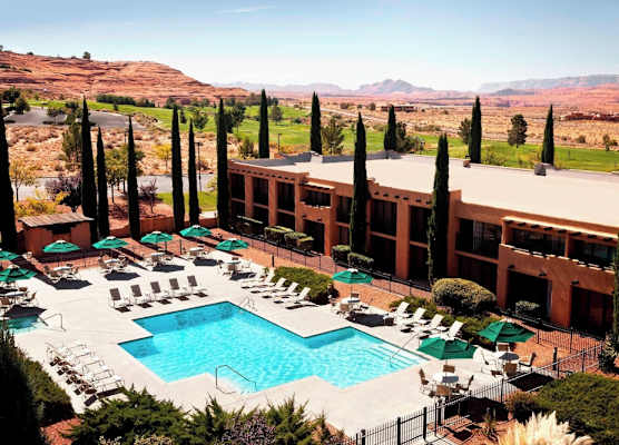 Courtyard Page at Lake Powell 1