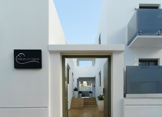 Dream of Paros 1