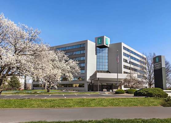 Embassy Suites by Hilton Kansas City Overland Park 1